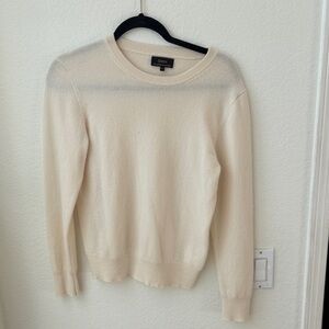 100% cashmere Quince Ivory Knit Pullover